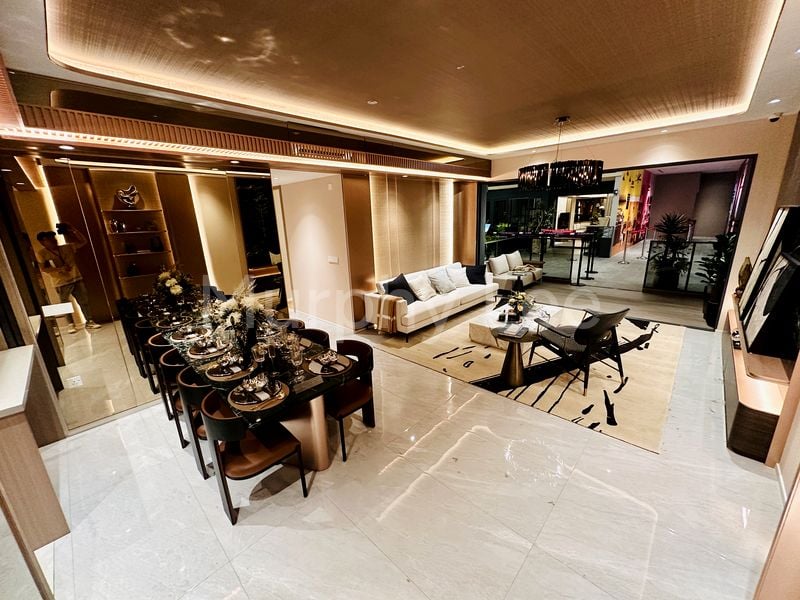 4+1 Bed Condo for Sale in Parktown Residence - Image 3