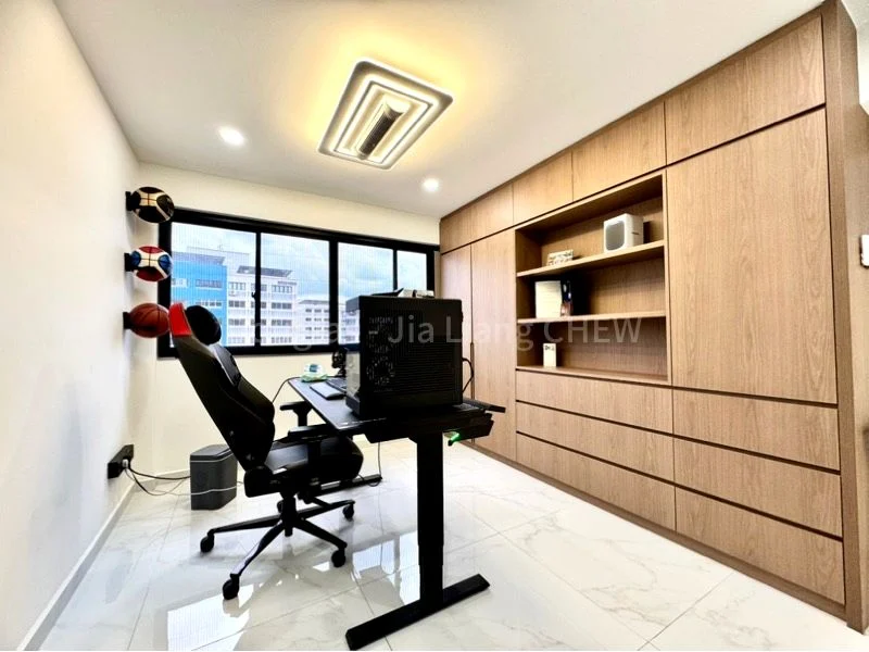 Executive HDB for Sale in  534 Pasir Ris Drive 1 - Image 9