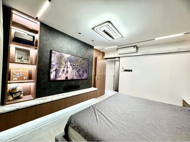 Executive HDB for Sale in  534 Pasir Ris Drive 1 - Image 7