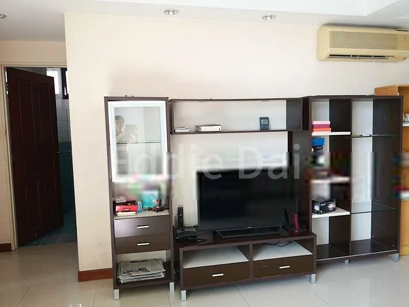 5 Room (5A) HDB for Rent in  625 Senja Road - Image 3