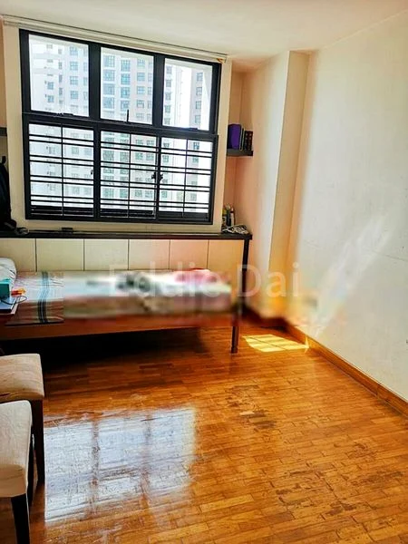 5 Room (5A) HDB for Rent in  625 Senja Road - Image 4