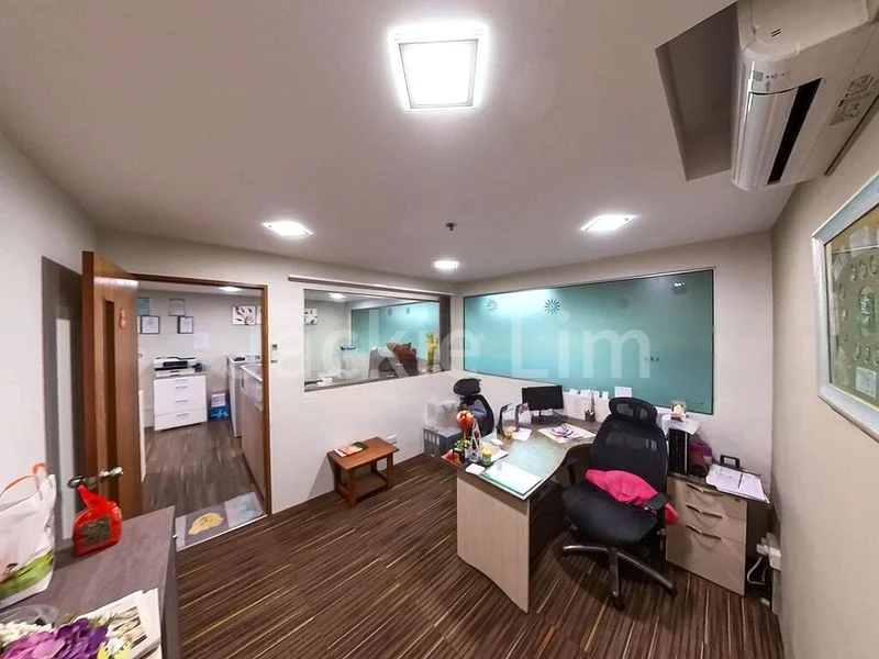 Factory / Workshop (B2) for Sale: Pioneer Point - Image 2