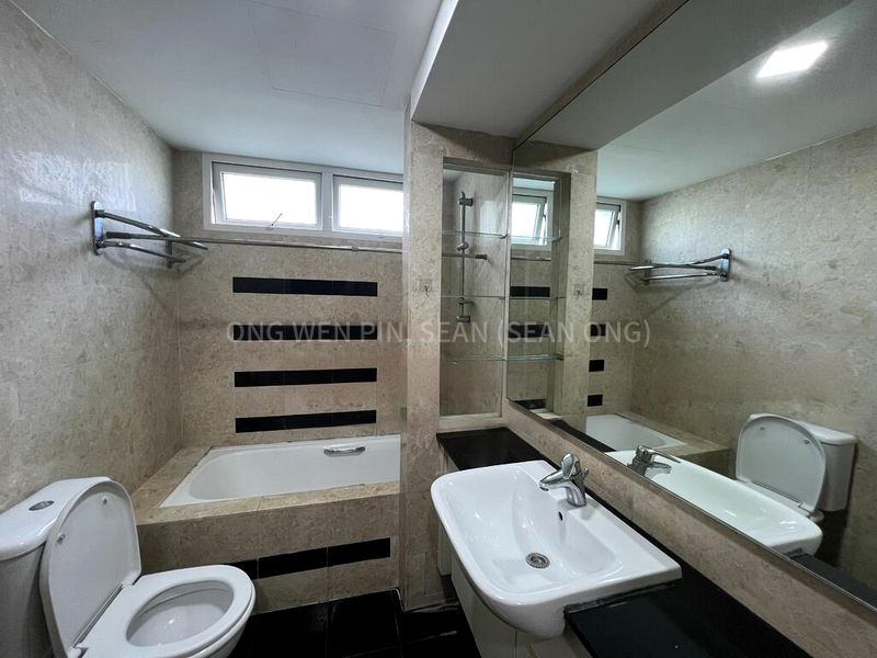 Master Room (Condo) for Rent in  The Warren - Image 3