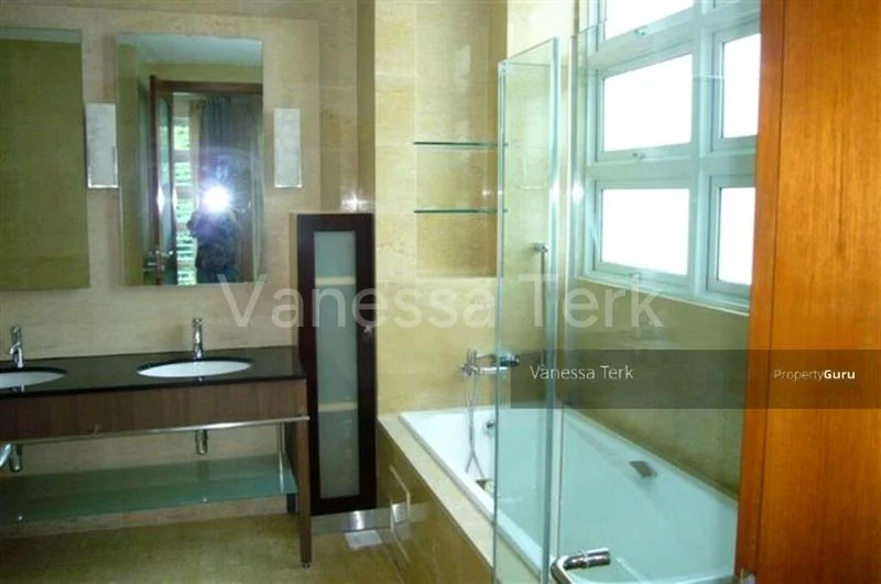 5 Bed Semi-Detached House (Landed) for Rent in Ban Guan Park - Image 7