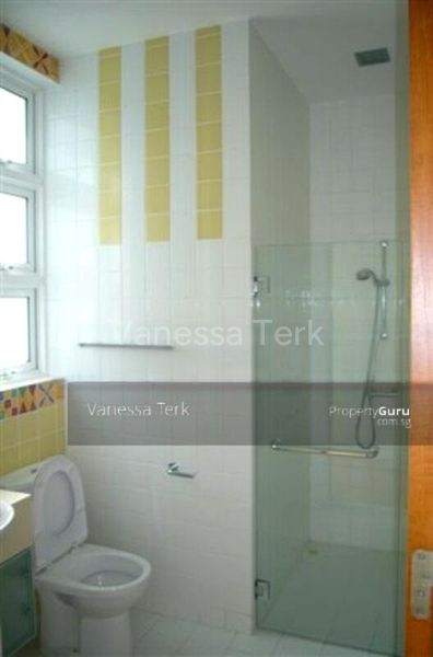5 Bed Semi-Detached House (Landed) for Rent in  Ban Guan Park - Image 3