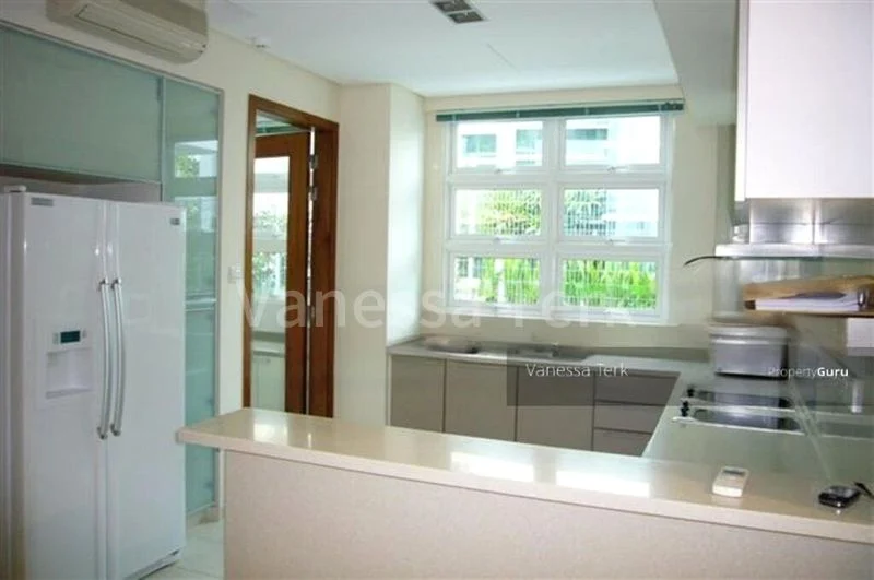 5 Bed Semi-Detached House (Landed) for Rent in  Ban Guan Park - Image 11
