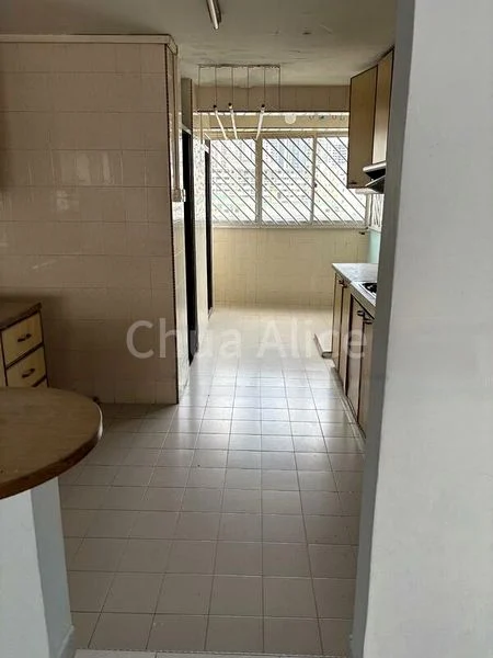 3 Room (3I) HDB for Sale in  116 Lorong 2 Toa Payoh - Image 1