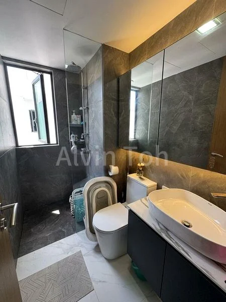 3 Bed Condo for Rent in  Kingsford Waterbay - Image 1