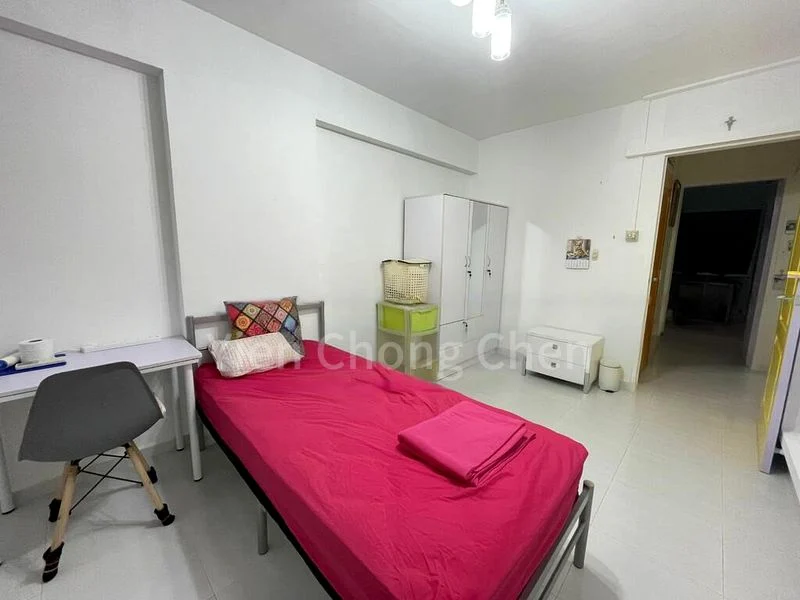 Room (HDB) for Rent in  351 Woodlands Avenue 1 - Image 1