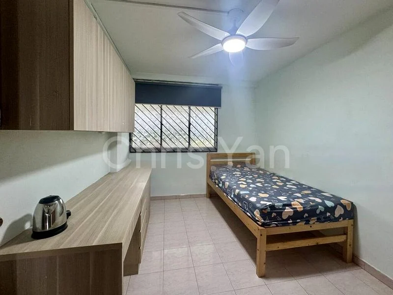 Room (HDB) for Rent in  690 Hougang Street 61 - Image 1