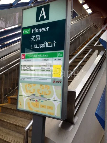 Common Room (HDB) for Rent in  652 Jurong West Street 61 - Image 1