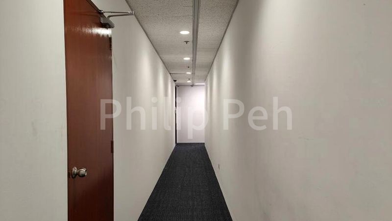 Office for Rent: Singapore Land Tower - Image 2