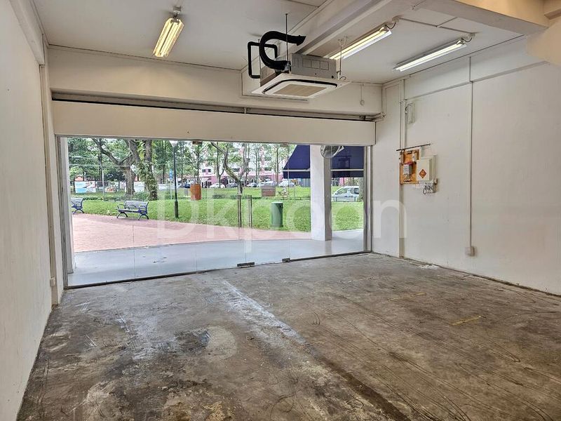 Shop / Shophouse for Rent: Near Market, Hawker Centre & Schools - Image 6