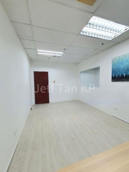 Light Industrial (B1) for Rent: Ubi Techpark - Image 4