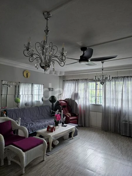 Common Room (HDB) for Rent in 118 Clementi Street 13 - Image 4