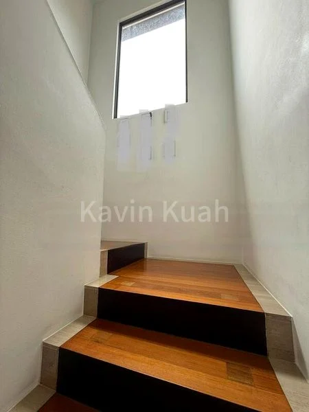 4 Bed Corner Terrace (Landed) for Sale in  Opera Estate - Image 6