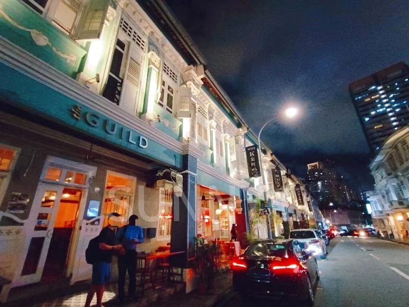 Food & Beverage for Rent: Prime Chinatown Restaurant, Next to an MRT - Image 2