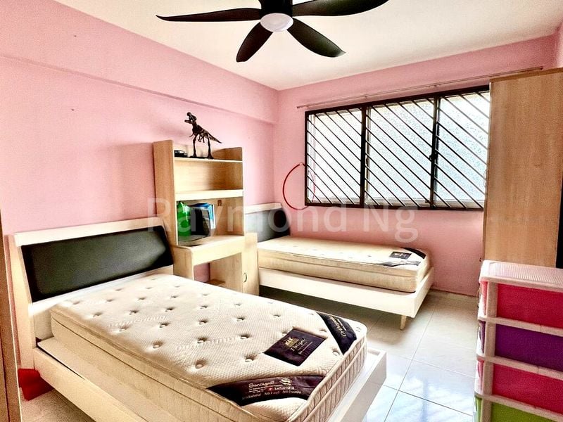 Common Room (HDB) for Rent in  213 Bishan Street 23 - Image 1
