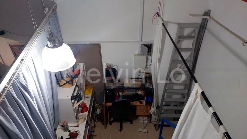 Light Industrial (B1) for Rent: The Commerze @ Irving - Image 4