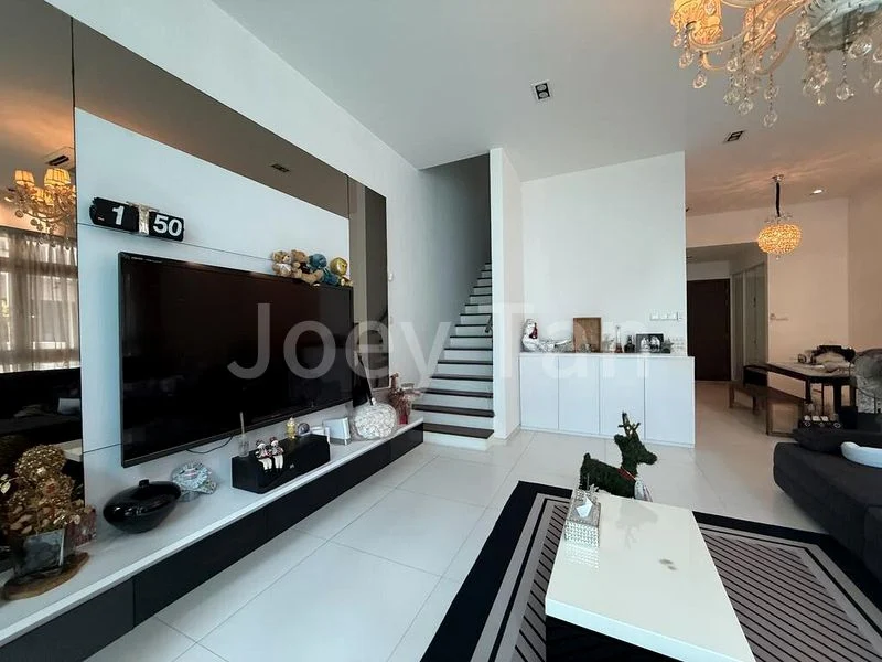 4 Bed Corner Terrace (Landed) for Sale in Wak Hassan Drive - Image 11