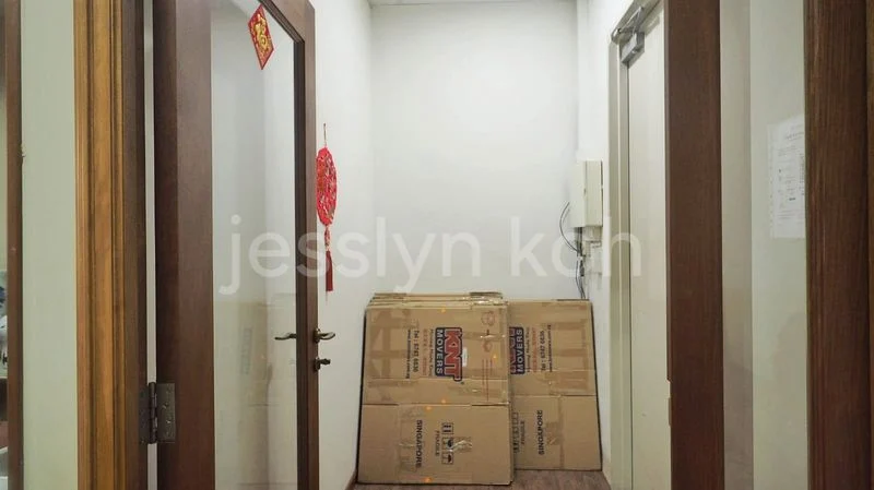 Light Industrial (B1) for Sale in  Midview City - Image 4