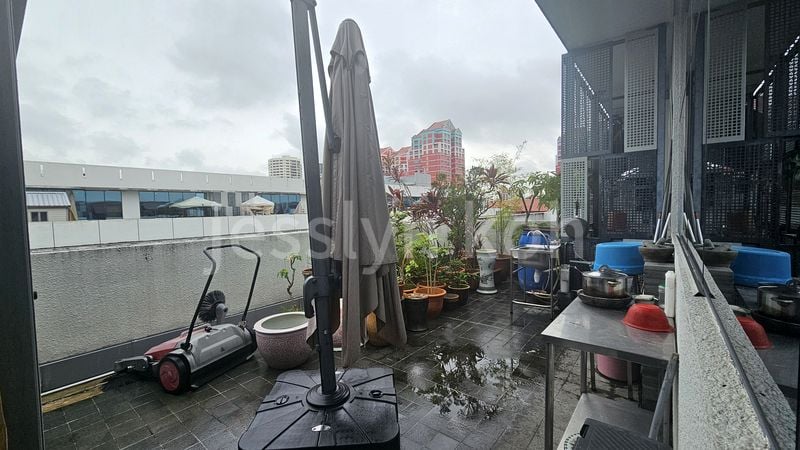 Light Industrial (B1) for Sale in  Midview City - Image 6