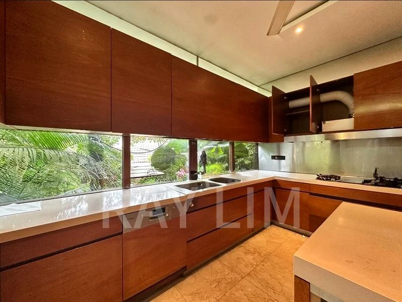 6 Bed Bungalow (Landed) for Rent in  Nassim Road - Image 1