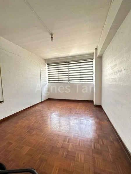 4 Room (4I) HDB for Sale in  179 Toa Payoh Central - Image 2