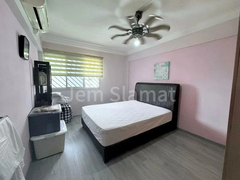 4 Room (4NG) HDB for Rent in  30 Teban Gardens Road - Image 2