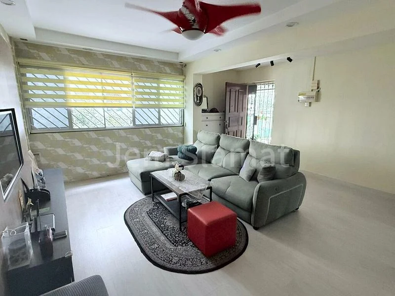 4 Room (4NG) HDB for Rent in  30 Teban Gardens Road - Image 8