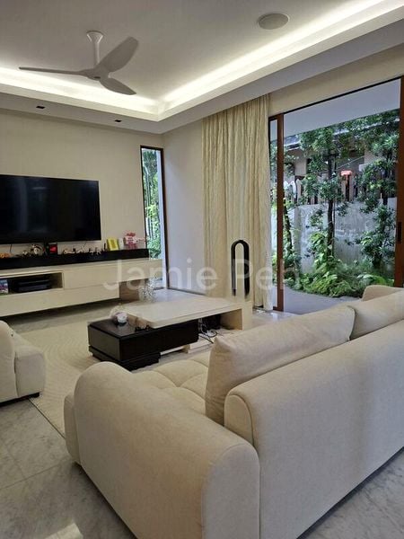 6 Bed Semi-Detached House (Landed) for Rent in Jalan Senang - Image 5