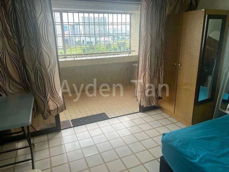 Common Room (Condo) for Rent in  Braddell View - Image 1