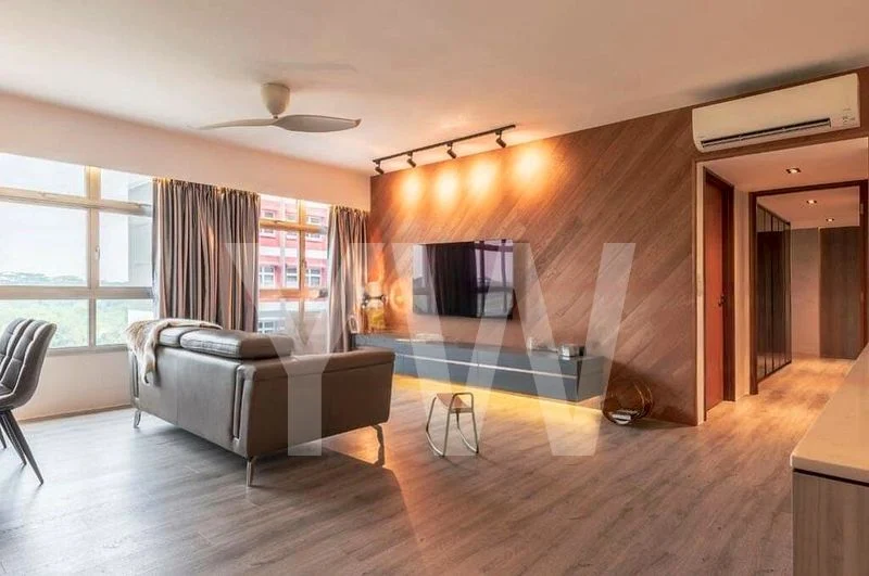 5 Room (5I) HDB for Sale in  443A Bukit Batok West Avenue 8 - Image 1