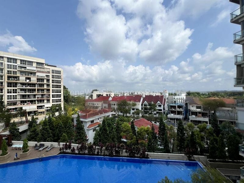 4 Bed Executive Condo for Rent in  Sea Horizon - Image 7