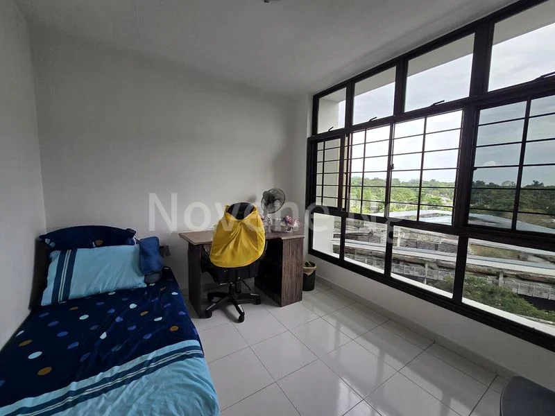 5 Room (5A) HDB for Sale in 470 Segar Road - Image 7