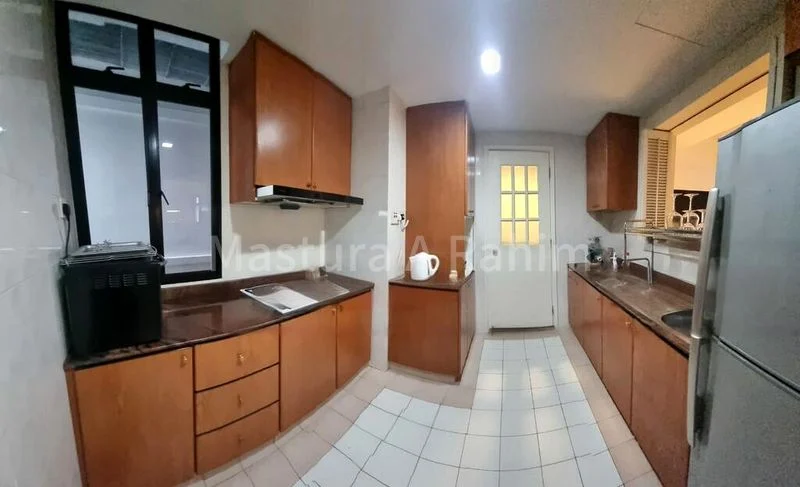 3 Bed Apartment (Condo) for Sale in  Harbourlights - Image 10