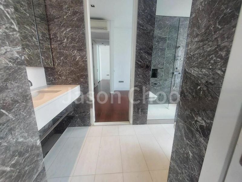4 Bed Apartment (Condo) for Rent in  The Oliv - Image 5