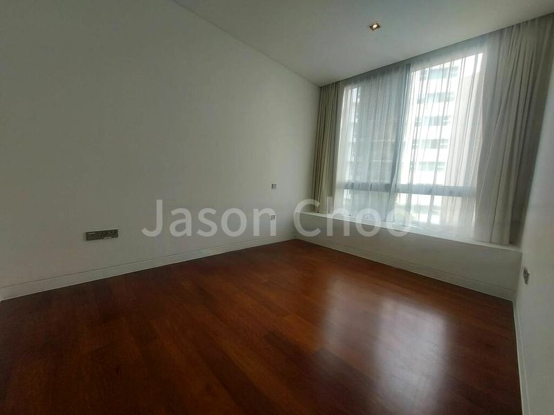 4 Bed Apartment (Condo) for Rent in  The Oliv - Image 4