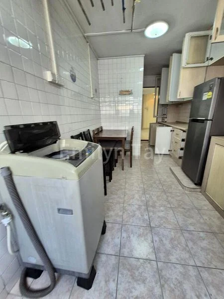 4 Room (4S) HDB for Rent in  515 Hougang Avenue 10 - Image 14