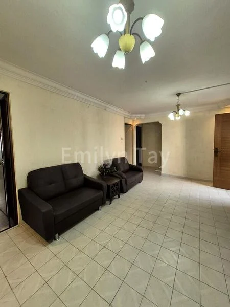 4 Room (4S) HDB for Rent in  515 Hougang Avenue 10 - Image 15