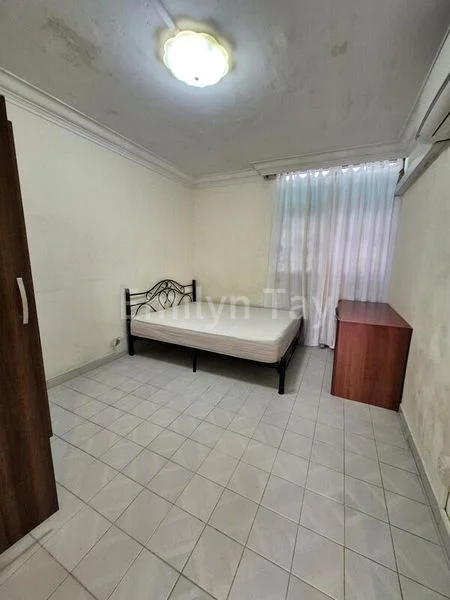 4 Room (4S) HDB for Rent in  515 Hougang Avenue 10 - Image 13