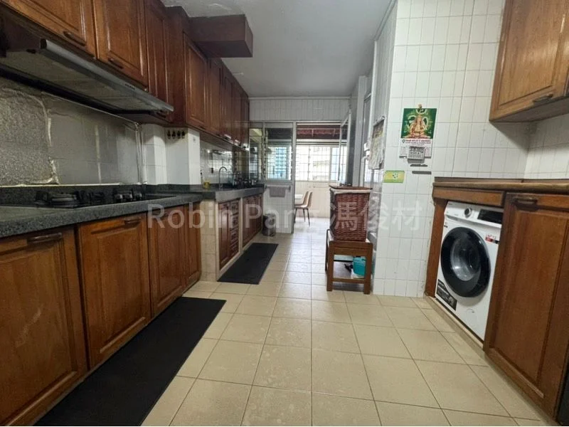 Maisonette HDB for Sale in  239 Bukit Panjang Ring Road - Image 5