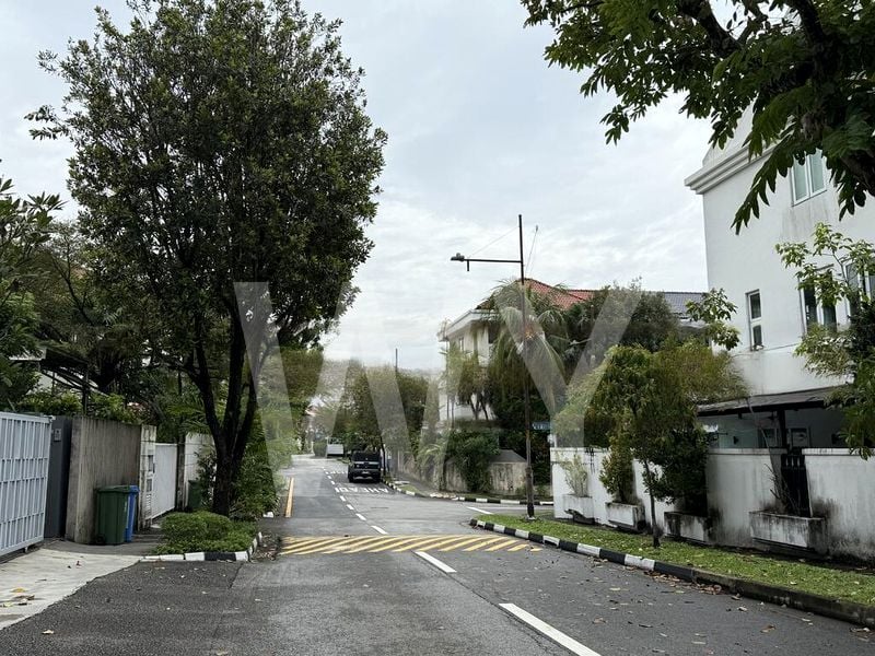 Common Room (Landed) for Rent in  Bedok South Road - Image 11