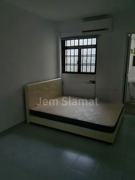 3 Room (3S) HDB for Rent in  237 Serangoon Avenue 3 - Image 4