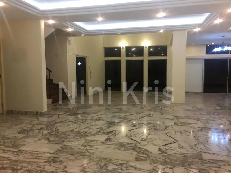 5 Bed Bungalow (Landed) for Rent in  Yio Chu Kang View - Image 9