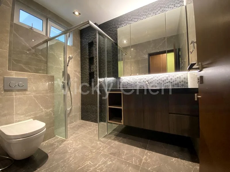 5 Bed Corner Terrace (Landed) for Sale in  Sembawang Hills Estate - Image 9