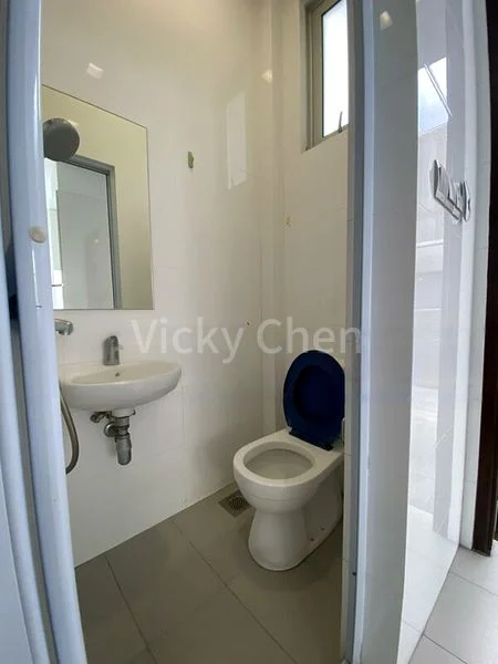 5 Bed Corner Terrace (Landed) for Sale in  Sembawang Hills Estate - Image 14