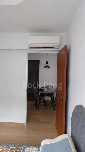 Common Room (HDB) for Rent in  121B Canberra Street - Image 2