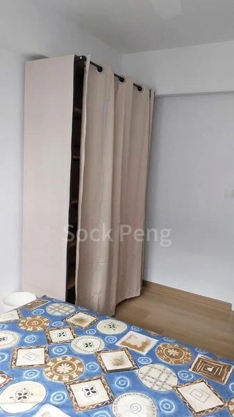 Common Room (HDB) for Rent in  121B Canberra Street - Image 4