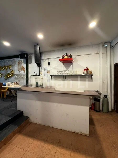 Other Retail for Rent: Little India Shophouse - Image 11